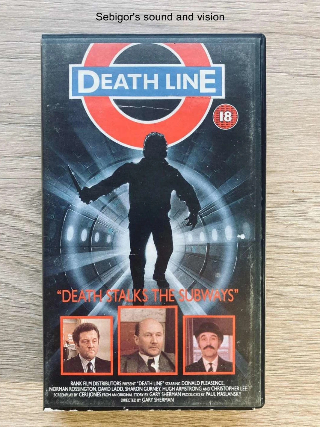 VHS Death Line: le métro de la mort  Donald Pleasance.